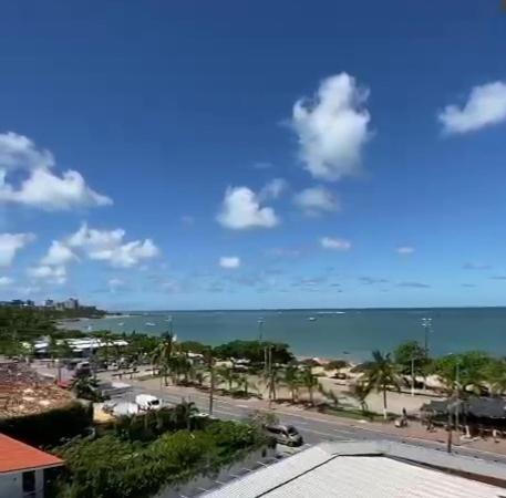 Na Beira Mar Pajuçara: Beachfront Apartment with Lateral Sea View Maceio  Exterior photo