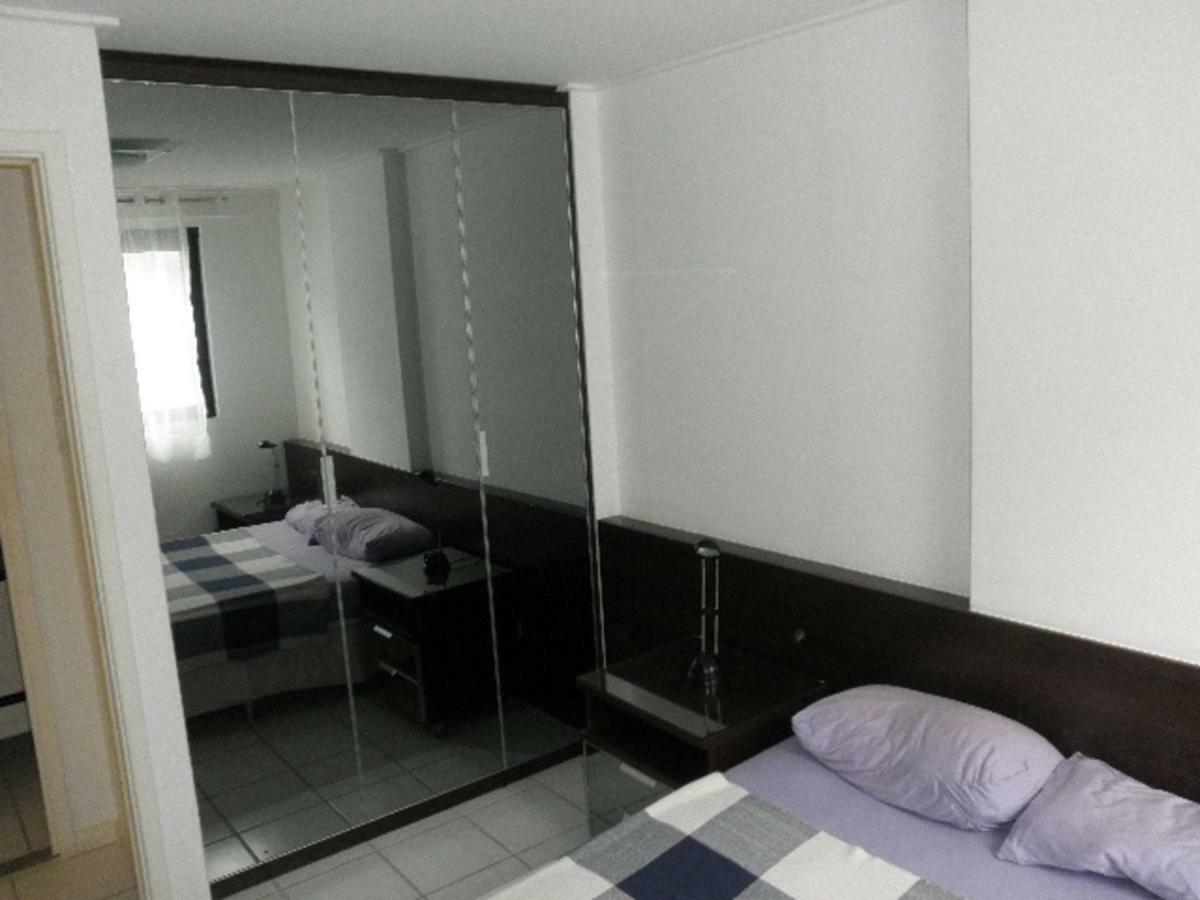 Na Beira Mar Pajuçara: Beachfront Apartment with Lateral Sea View Maceio  Exterior photo