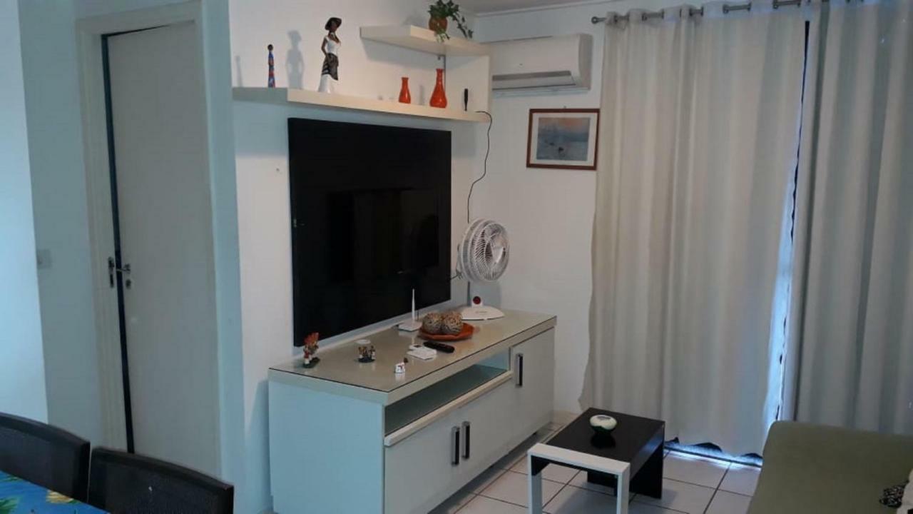 Na Beira Mar Pajuçara: Beachfront Apartment with Lateral Sea View Maceio  Exterior photo